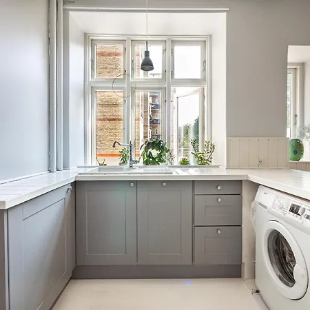 Apartment Neat & Exquisite Frederiksberg 2 Bedrooms *