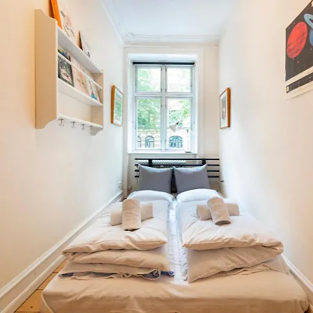 Neat & Exquisite Frederiksberg 2 Bedrooms * Copenhagen