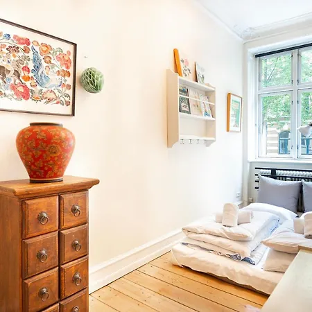 Apartment Neat & Exquisite Frederiksberg 2 Bedrooms Copenhagen