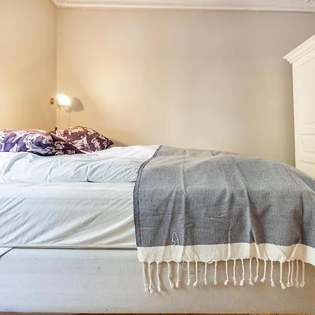 Neat & Exquisite Frederiksberg 2 Bedrooms Apartment